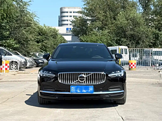 VOLVO S90 2022