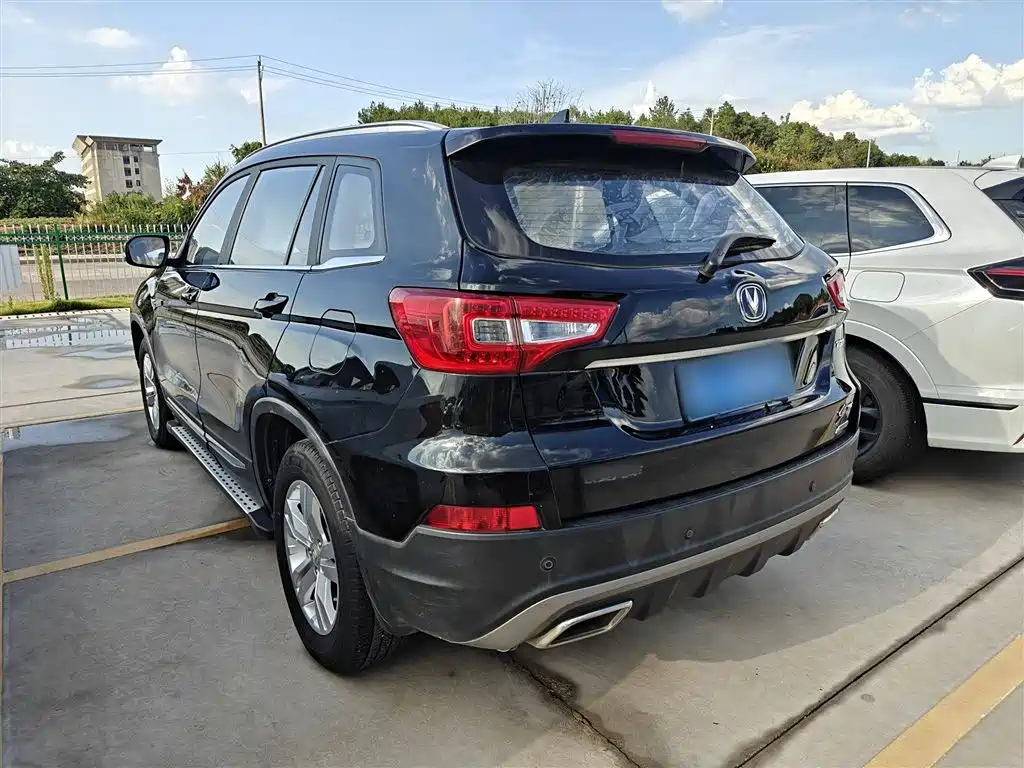 CHANGAN CS75 2016