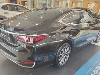 LEXUS ES 2022 YEAR 200 EXCELLENCE 2022