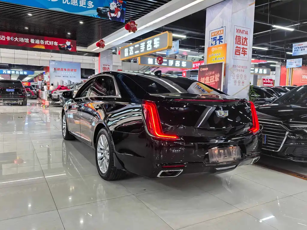 CADILLAC XTS 2018