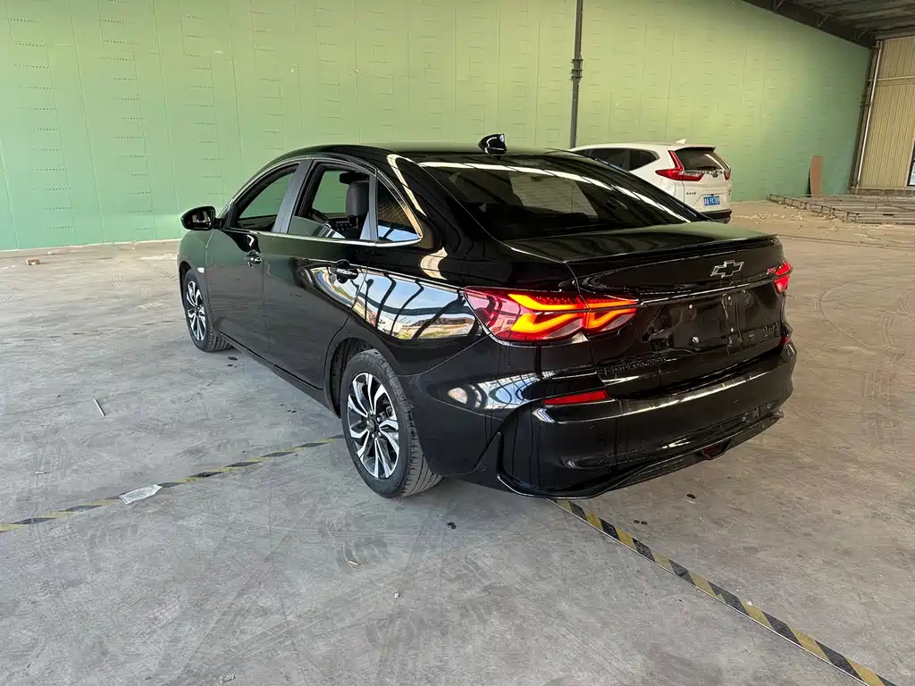 CHEVROLET CRUZE 2020