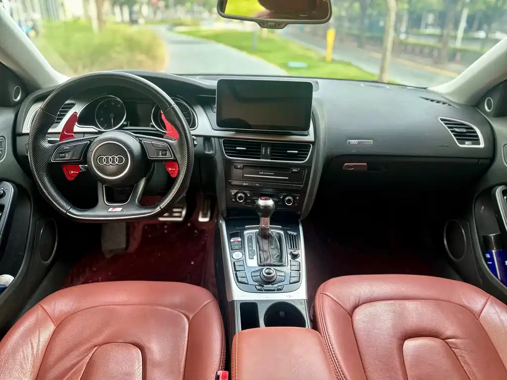 AUDI A5 2012