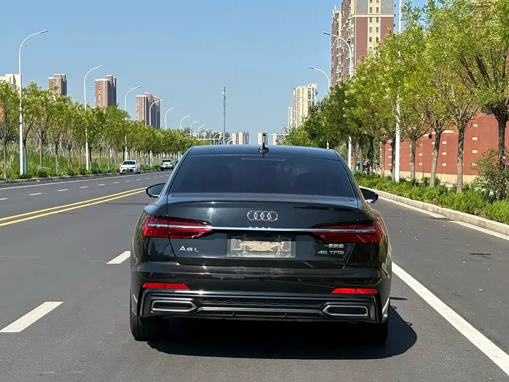 AUDI A6L 2021