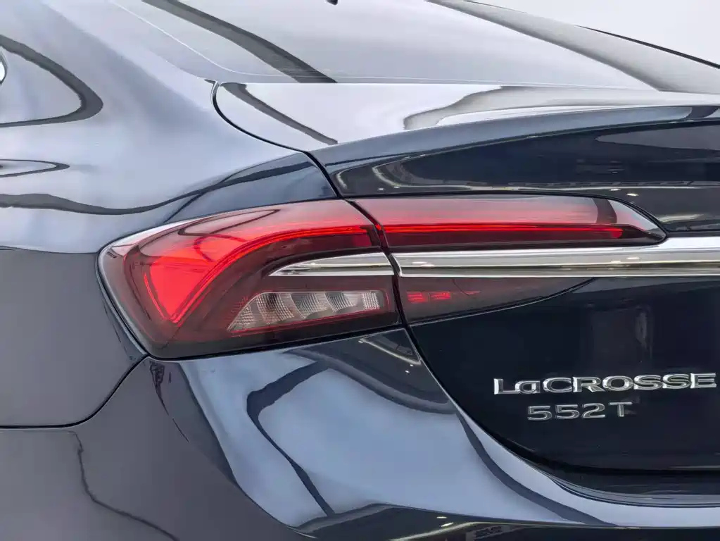 BUICK LACROSSE 2021