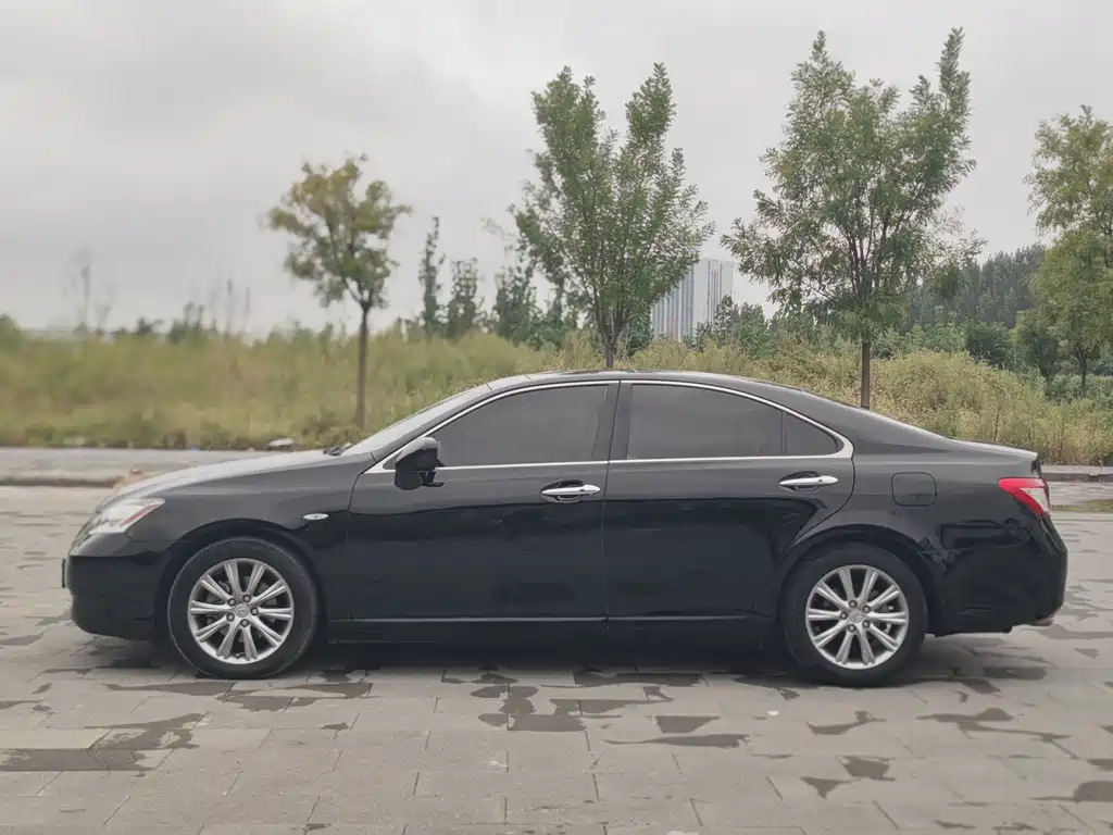 LEXUS ES 2009