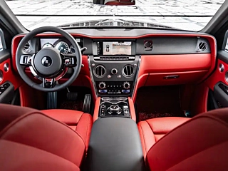 ROLLS ROYCE CULLINAN 2018 YEAR SEATS EDITION 2018