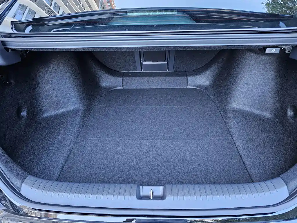 HONDA ACCORD 2025