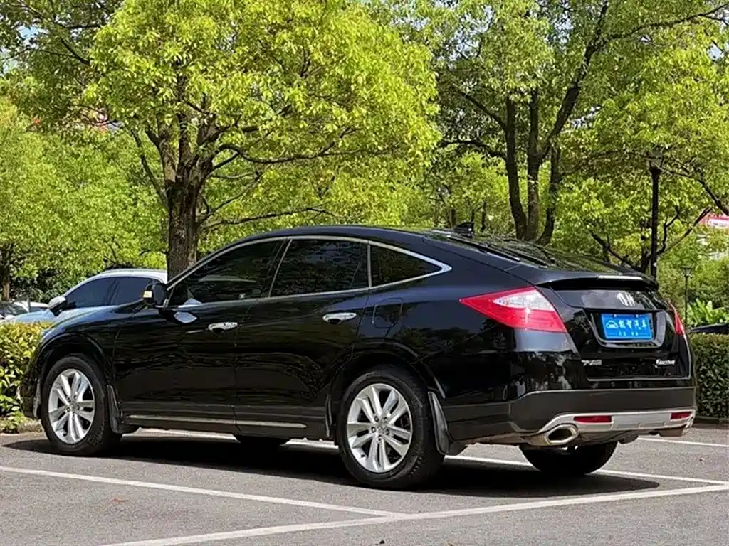 HONDA CROSSTOUR 2014
