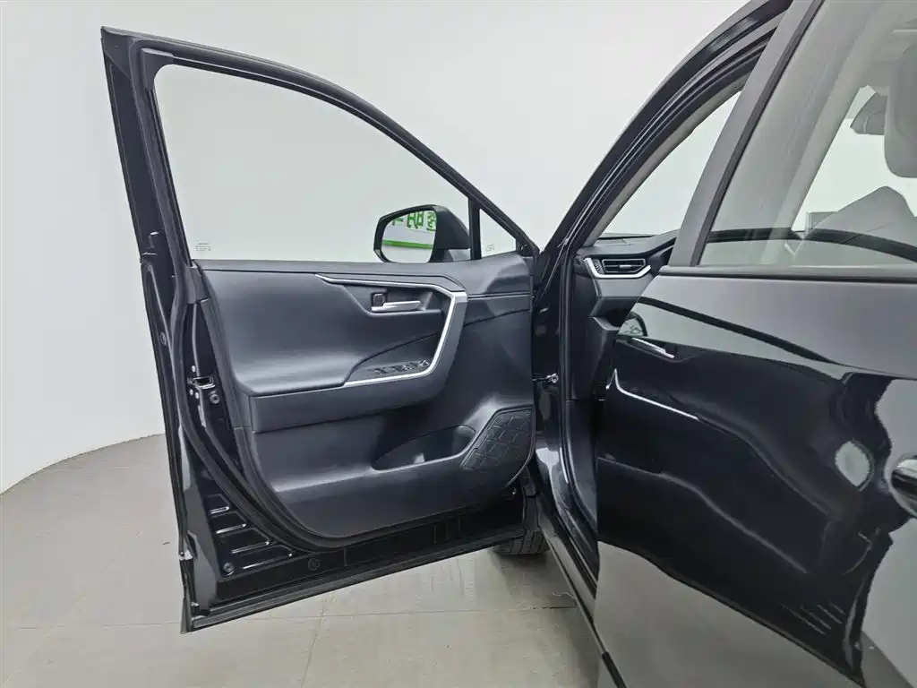 TOYOTA WILDLANDER 2023