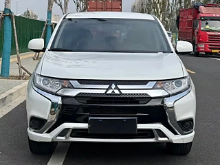 Заказать MITSUBISHI OUTLANDER