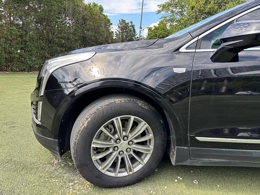 CADILLAC XT5 2016