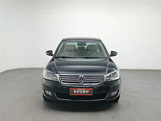 VOLKSWAGEN PASSAT LINGYU 2011