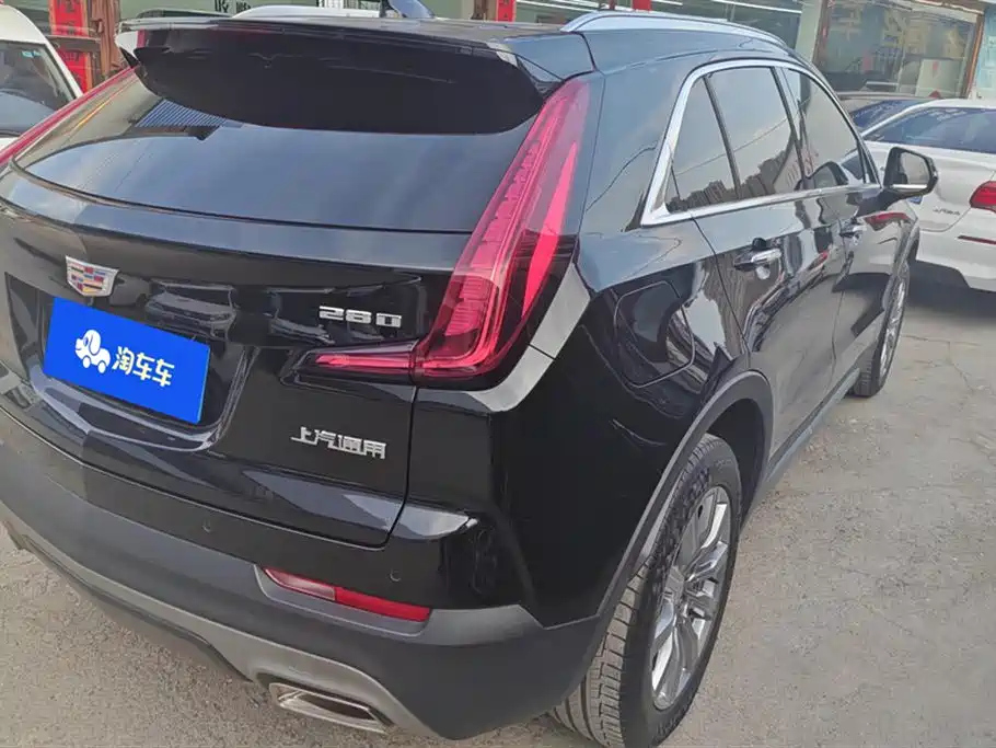 CADILLAC XT4 2020