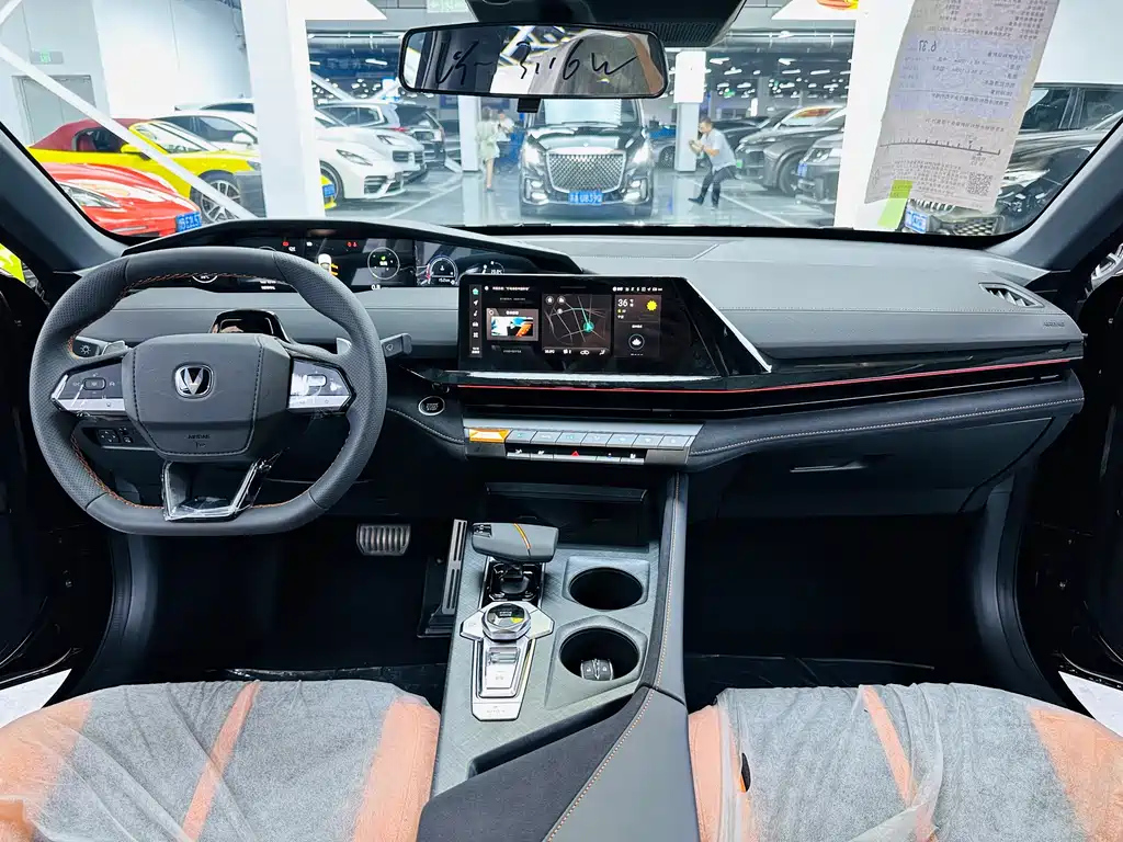 CHANGAN UNI-V 2025