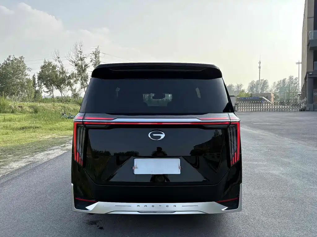 TRUMPCHI M8 2024