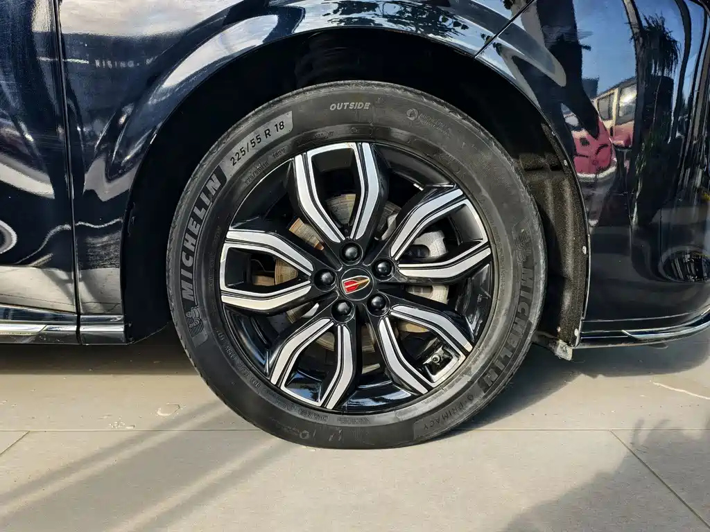 HONGQI HQ9 2023