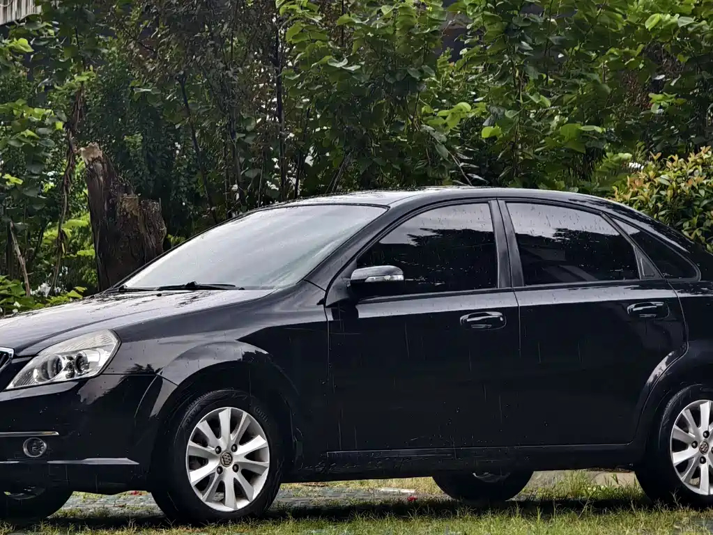BUICK EXCELLE 2011
