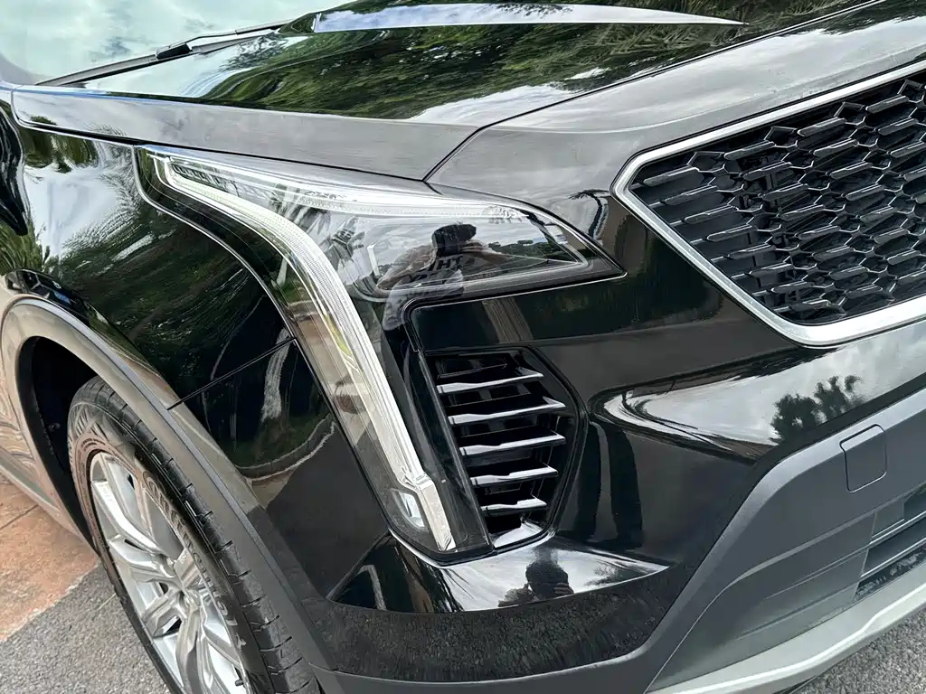 CADILLAC XT4 2021