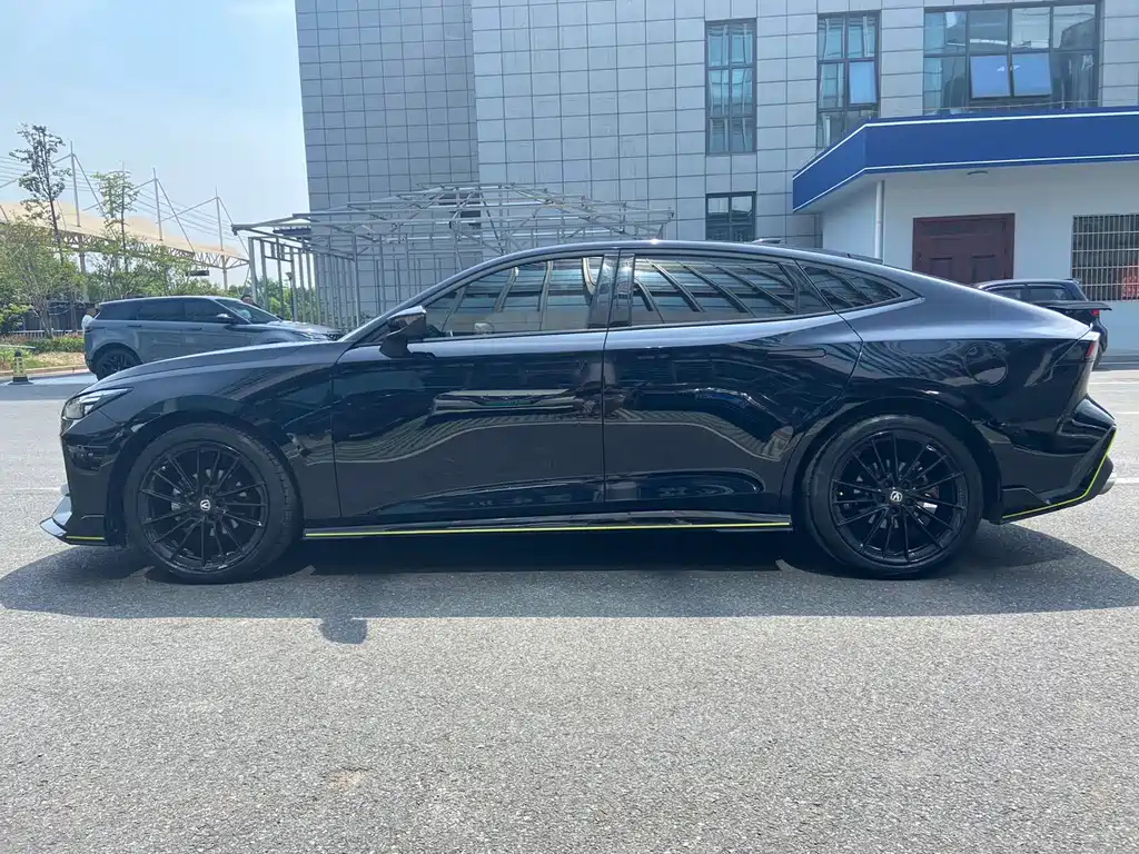 CHANGAN UNI-V 2023