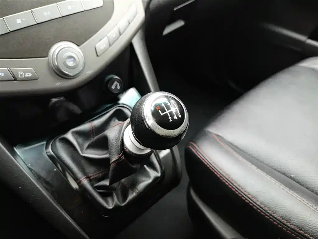 BYD S6 2014