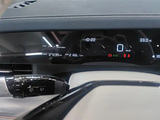NETA AUTO L  2024 YEAR RANGE-EXTENDING 310 &#38378;&#20805;&#32418;&#34915; E 2024