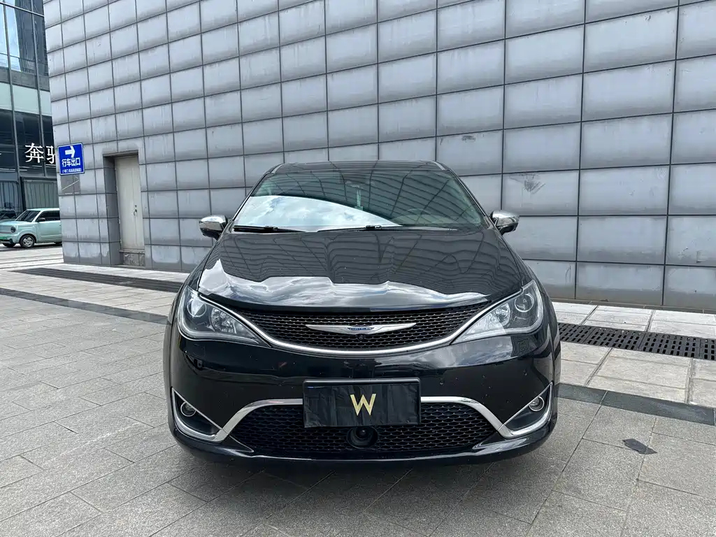 Аукционный лист CHRYSLER BIG 捷龙 IMPORT 2019