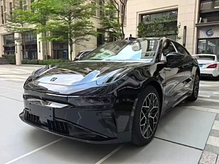 Заказать ZEEKR 001
