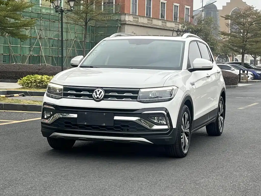 VOLKSWAGEN T-CROSS 2020