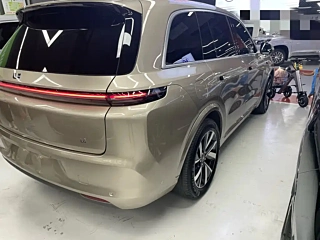 LI AUTO L8  2024 YEAR PRO 2024