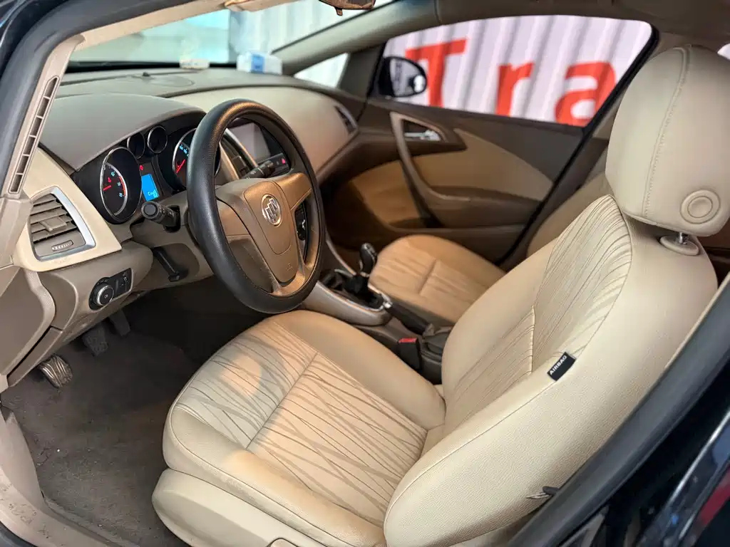 BUICK EXCELLE 2013