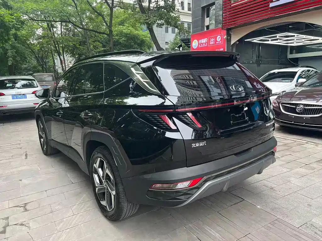 HYUNDAI TUCSON 2023
