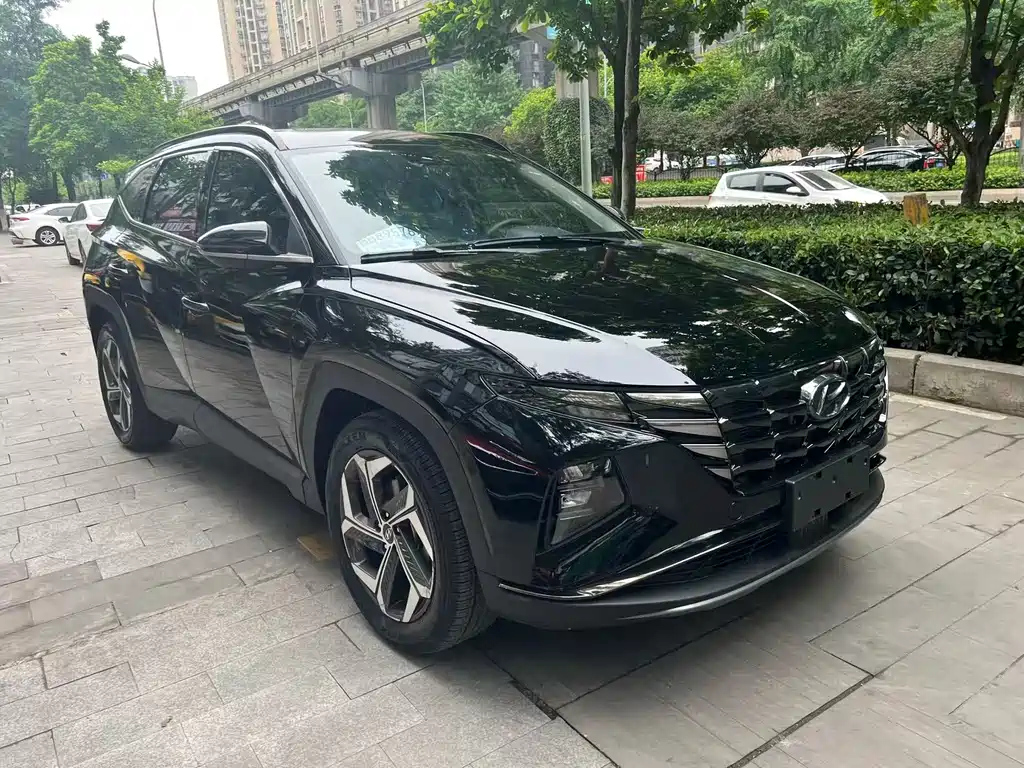 HYUNDAI TUCSON 2023