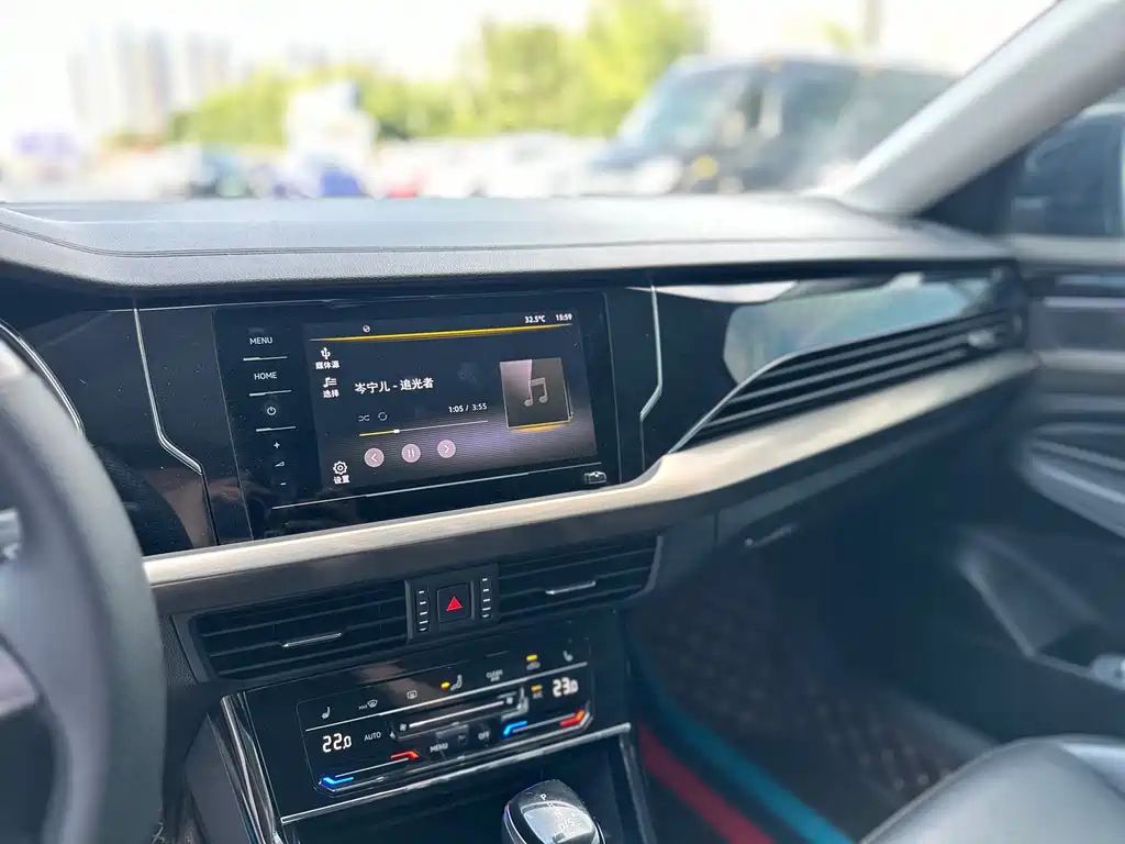 VOLKSWAGEN PASSAT 2020