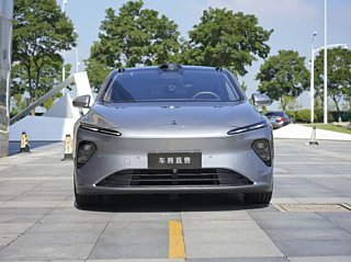 NIO ET7  2024