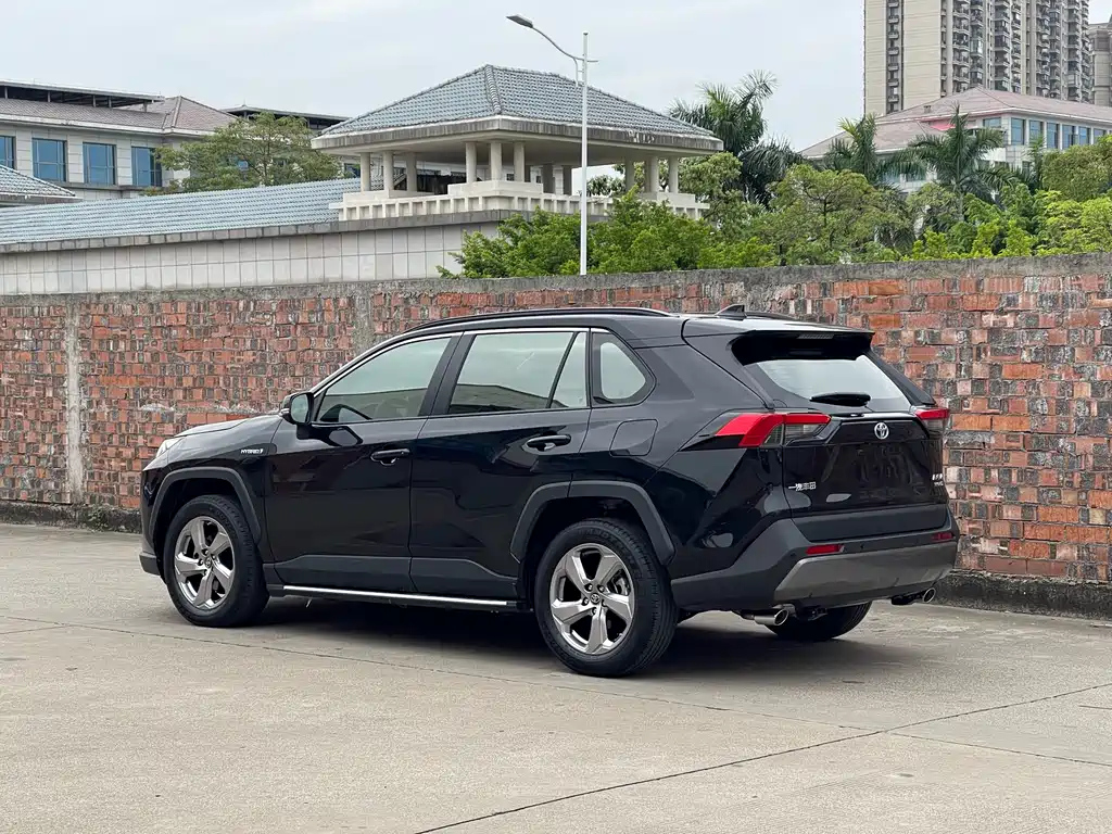 TOYOTA RAV4 RONGFANG 2022