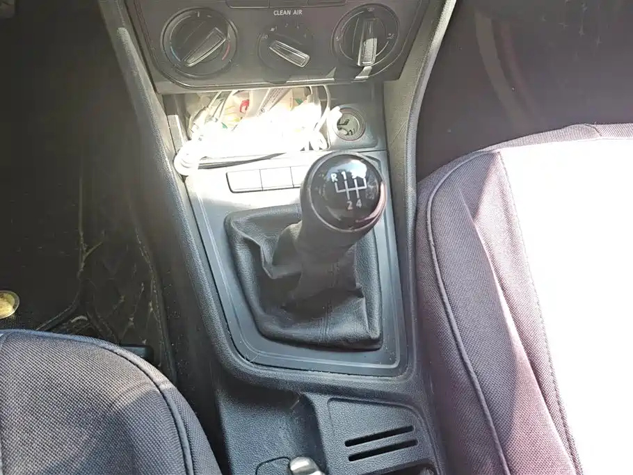 VOLKSWAGEN LAVIDA 2018