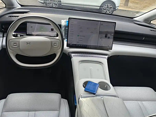 XPENG MOTORS X9  2024 YEAR 702 RANGE MAX 2024