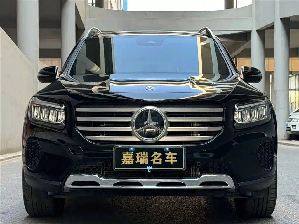 MERCEDES BENZ GLB 2024