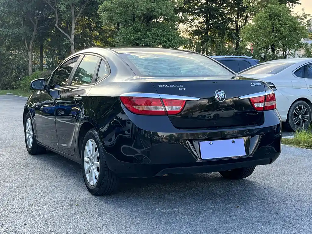 BUICK EXCELLE 2013