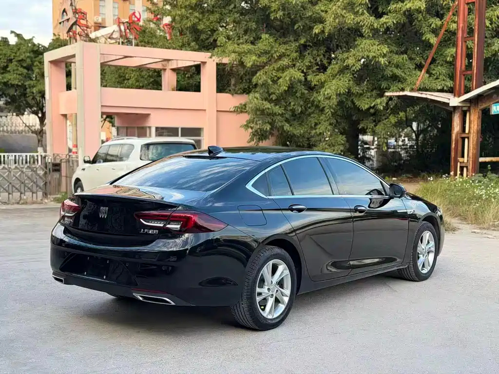 BUICK REGAL 2024