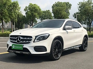 MERCEDES BENZ GLA  2019