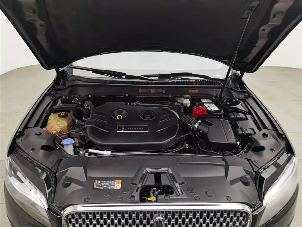 LINCOLN MKZ 2019