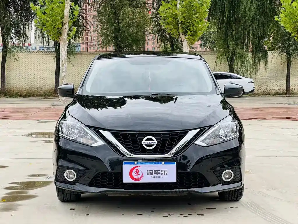 NISSAN SYLPHY 2019