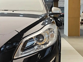 VOLVO C30 2011