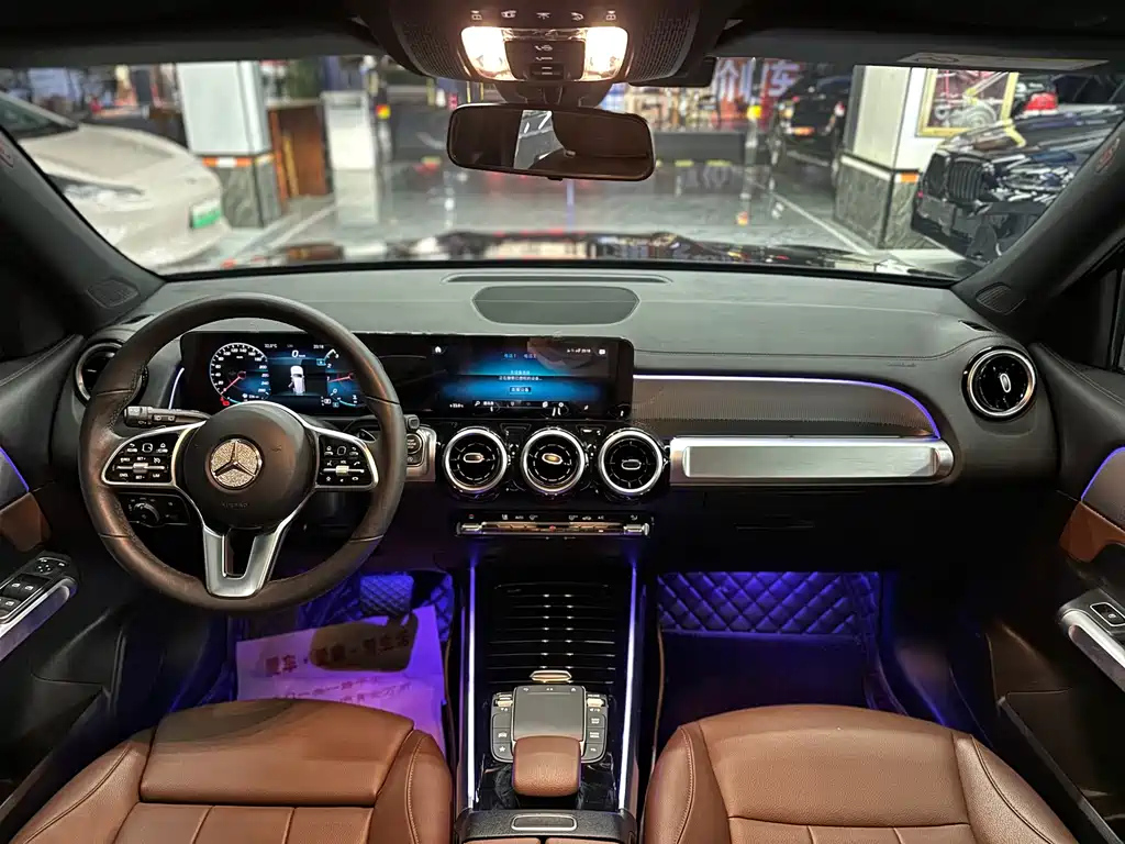 MERCEDES BENZ GLB 2022