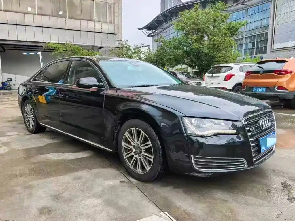 AUDI A8 2013