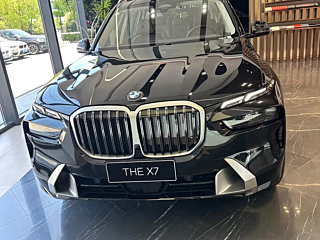 BMW X7 2024