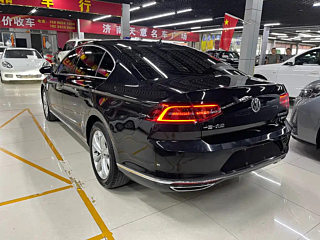 VOLKSWAGEN MAGOTAN 2020