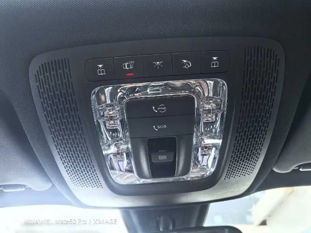 MERCEDES BENZ GLB 2022