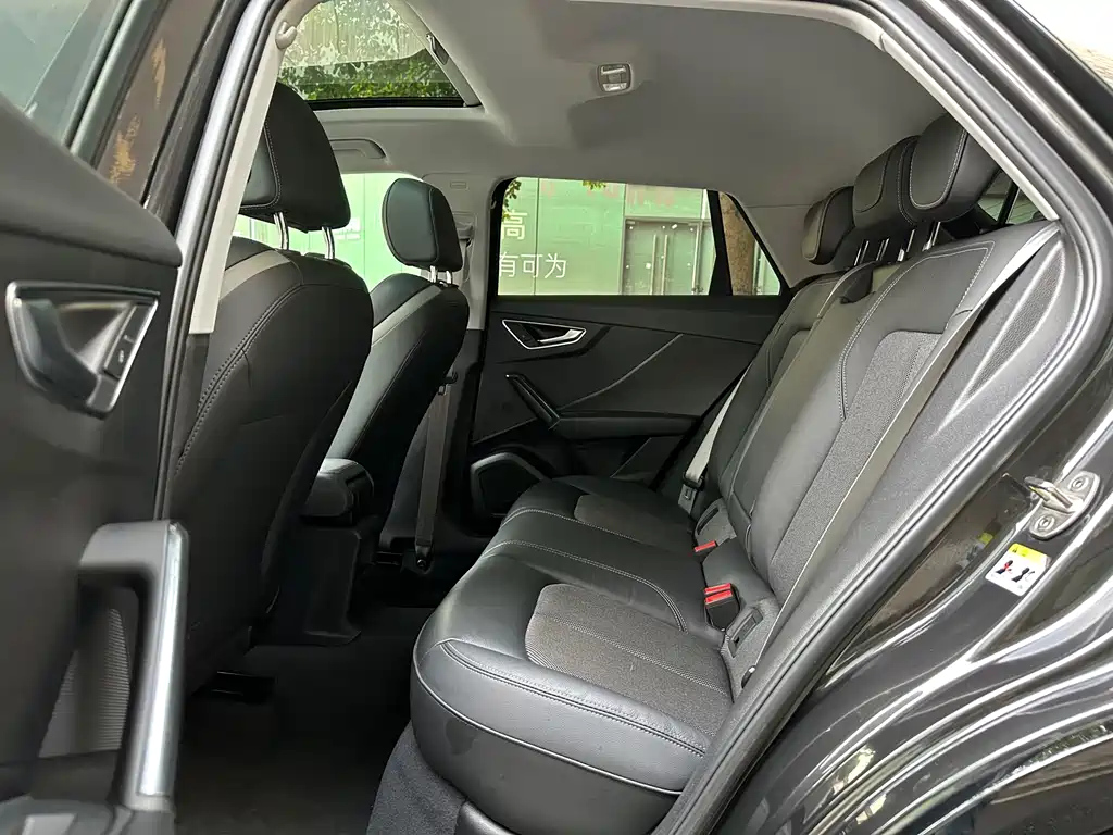 AUDI Q2L 2021